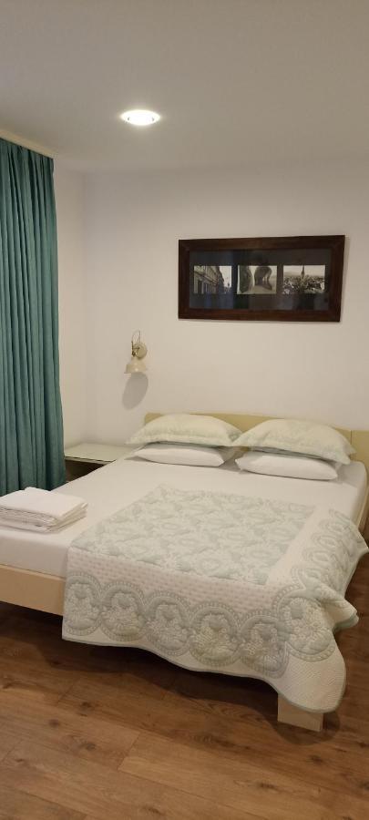 Apartamento Theo House Sibiu Exterior foto